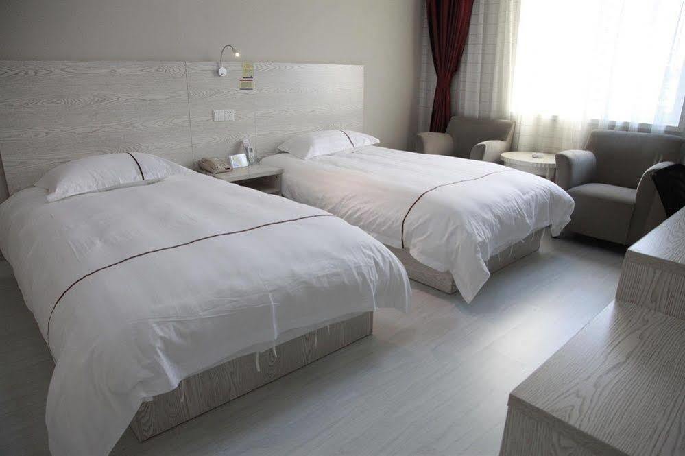 Nanxun Huzhou Youyou Holiday Hotel المظهر الخارجي الصورة